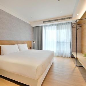 Check Inn Select New Taipei Sanchong